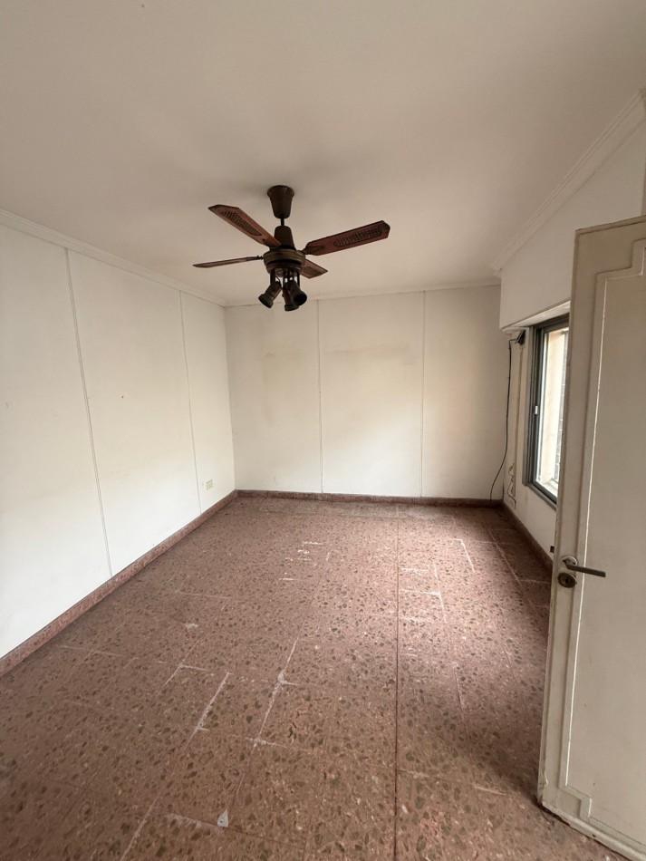 Venta casa multifamiliar en dos plantas, Villa Lugano