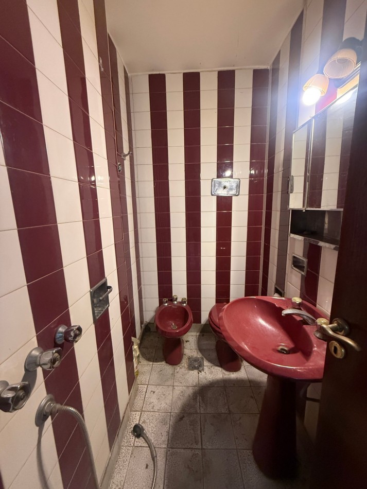 Venta casa multifamiliar en dos plantas, Villa Lugano
