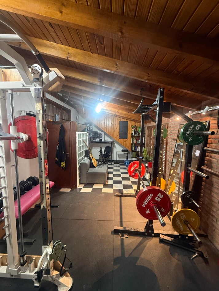 Venta casa multifamiliar en dos plantas, Villa Lugano