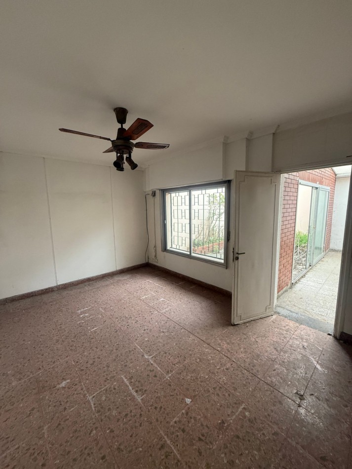 Venta casa multifamiliar en dos plantas, Villa Lugano