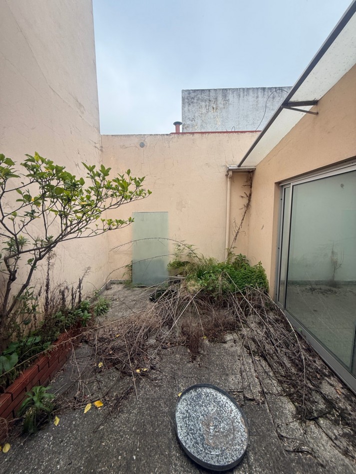 Venta casa multifamiliar en dos plantas, Villa Lugano
