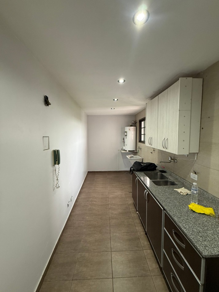 Alquiler departamento 4 ambientes, Villa Madero