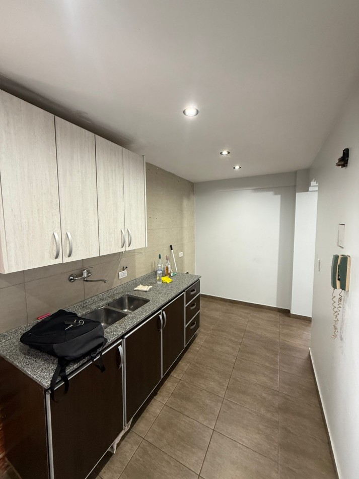 Alquiler departamento 4 ambientes, Villa Madero