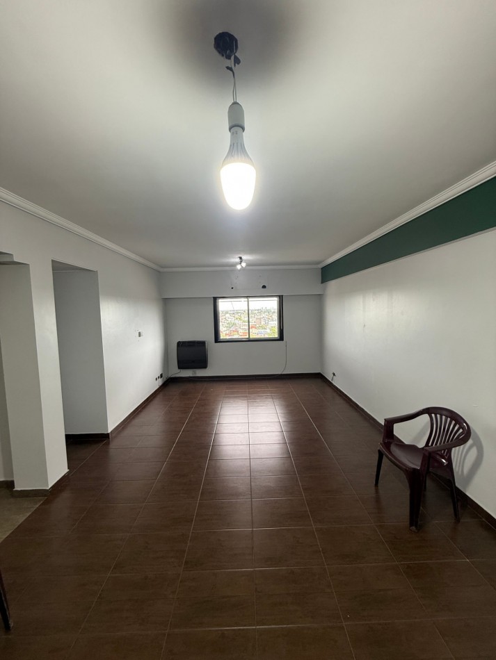 Alquiler departamento 4 ambientes, Villa Madero