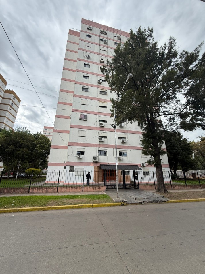 Alquiler departamento 4 ambientes, Villa Madero
