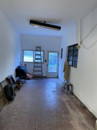 Venta Casa 3 Ambientes con Garage