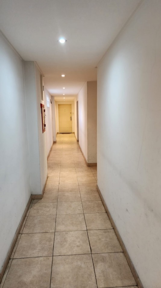 VENTA departamento 2 ambientes, con patio y cochera, Villa Lugano