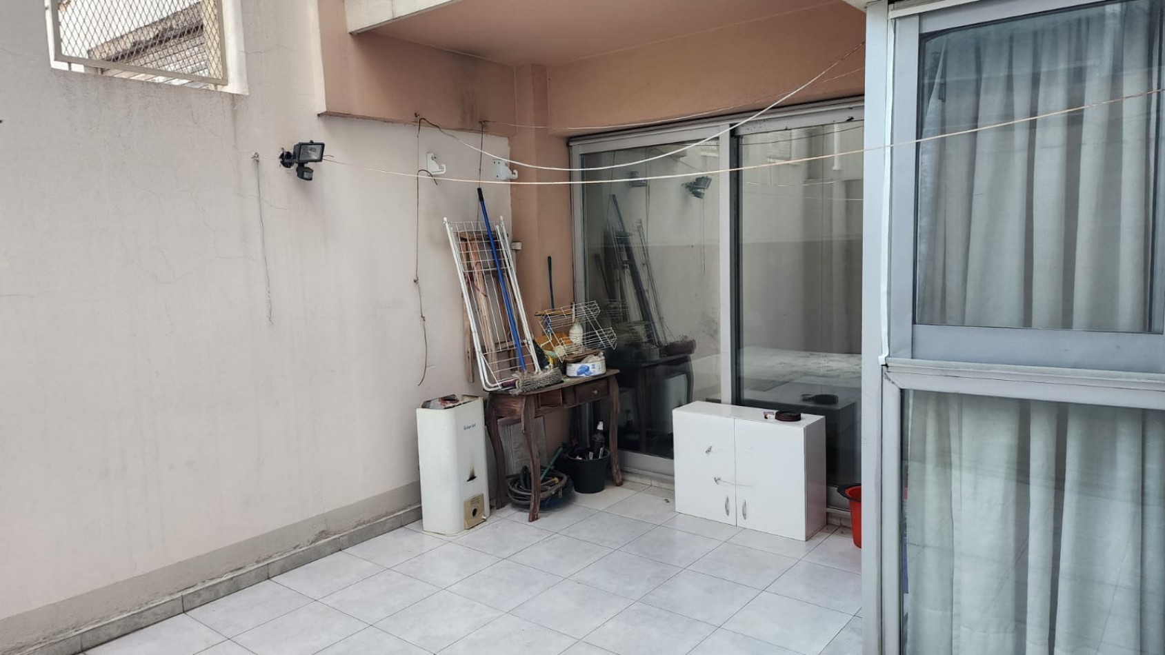 VENTA departamento 2 ambientes, con patio y cochera, Villa Lugano