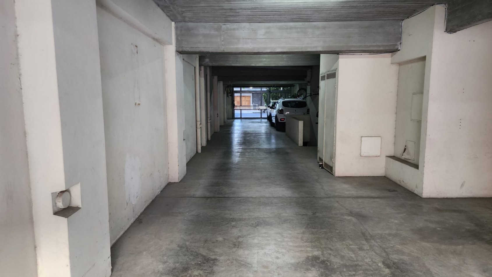 VENTA departamento 2 ambientes, con patio y cochera, Villa Lugano