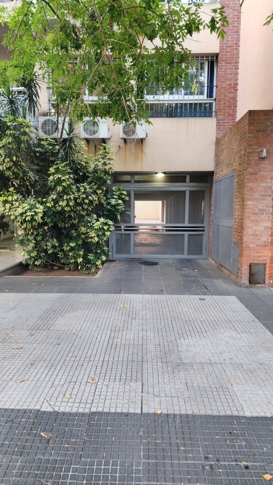 VENTA departamento 2 ambientes, con patio y cochera, Villa Lugano