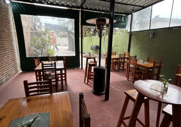 Venta Casa 6 Ambientes con local comercial en Villa Celina. B. Sarmiento