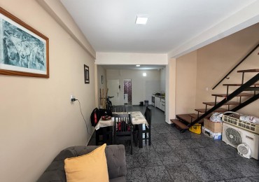 Venta PH 2 ambientes, con dos patios, Villa Lugano