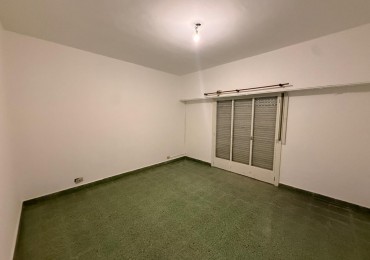 Alquiler PH de 4 ambientes, primer piso, uso comercial, Villa Celina