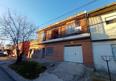 Venta casa de dos plantas Ing. Budge