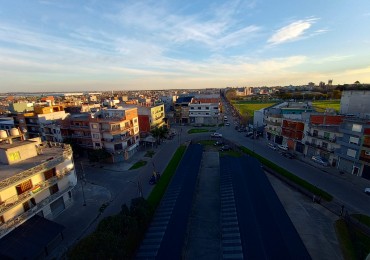 Venta departamento 4 ambientes con cochera villa celina