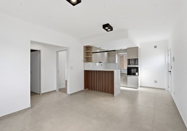 Venta departamento de 3 ambientes, con cochera, terraza con parrilla y minipiscina, Villa Lugano