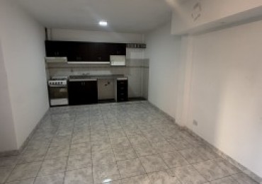 Alquiler departamento de 2 ambientes c/ patio, Villa Lugano